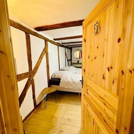 Eine Etage Im Historischen Gaestehaus Bei Magdeburg * Barleben